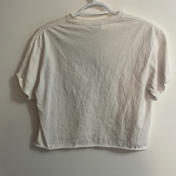 Budweiser Crop - Picture 2 of 3